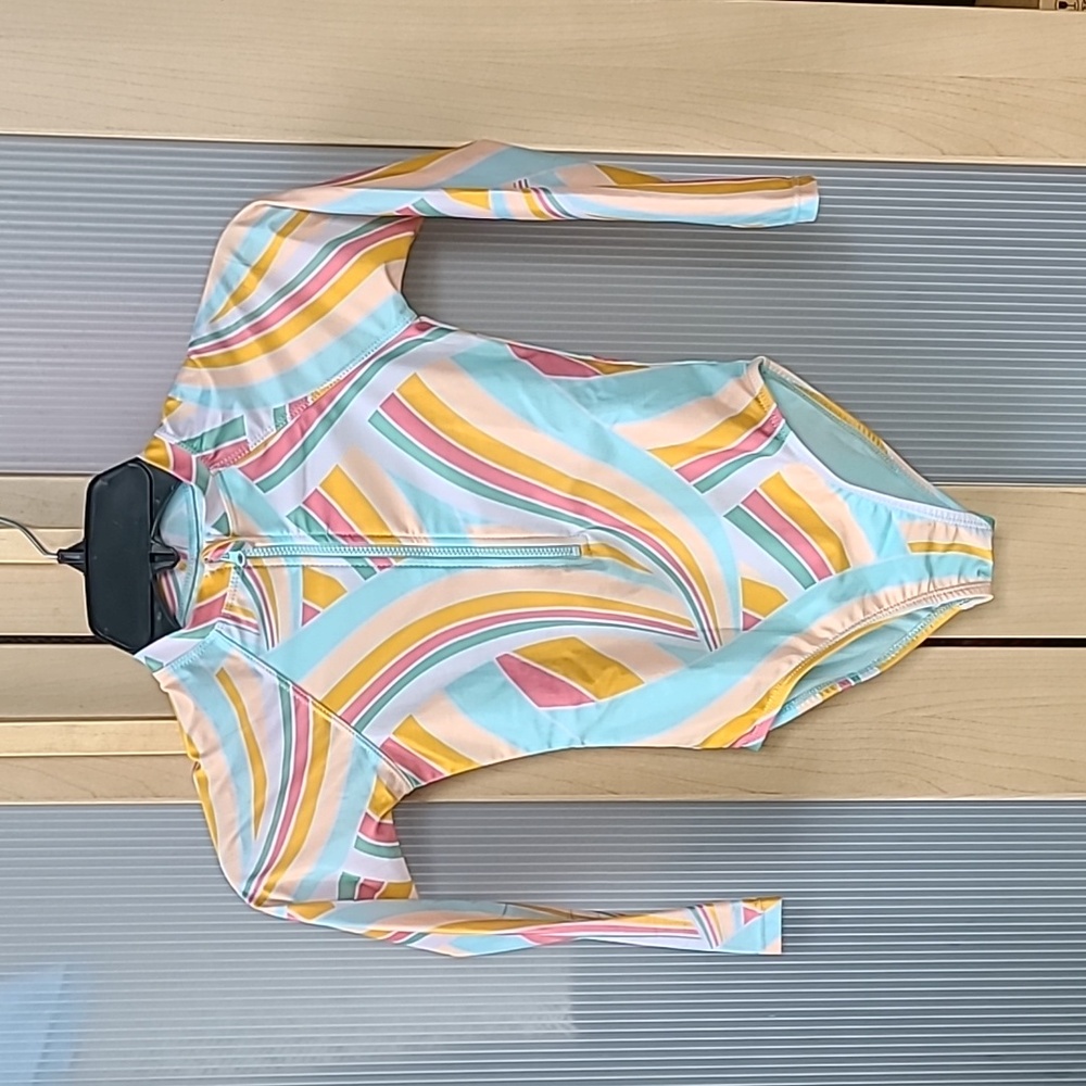 Wonder Nation Girls Small (6-6x) One piece Bathing Suit